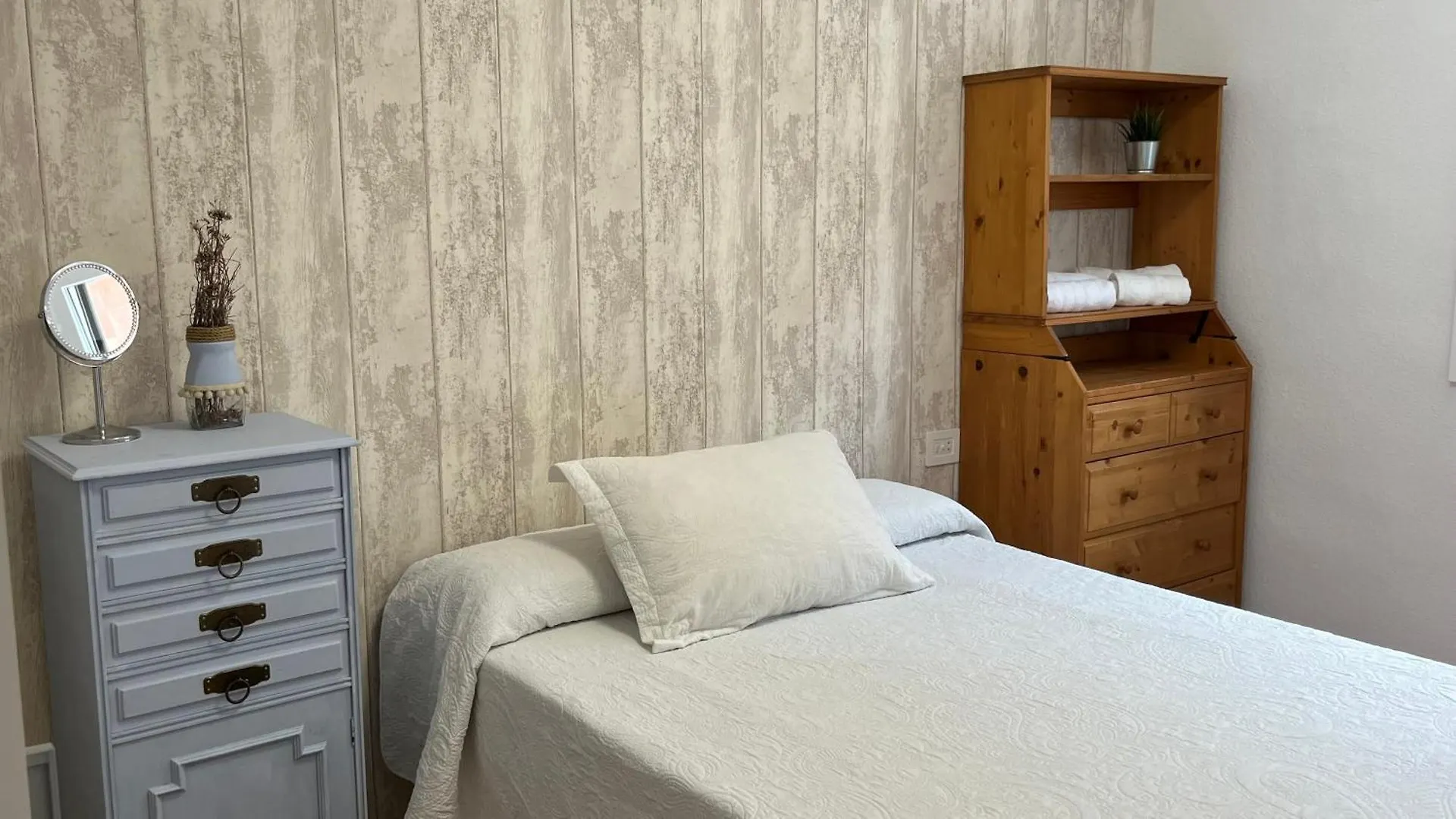 Апартаменты Apartamento Zapillo Almeria 100 Metros De La Playa